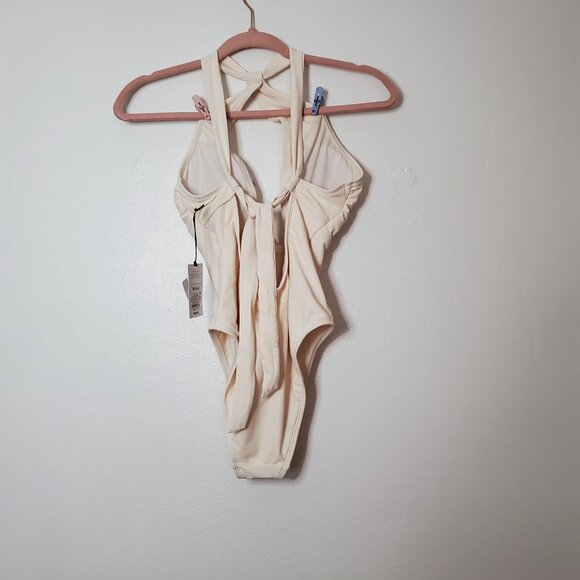 Ivory Halter Swimsuit Size XS NWT Shade n Shore Medium Seat Coverage Adjustable - Picture 4 of 7